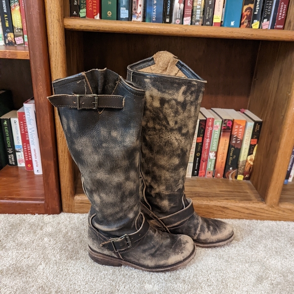 Distressed Leather Boots Sz 75 Euc 